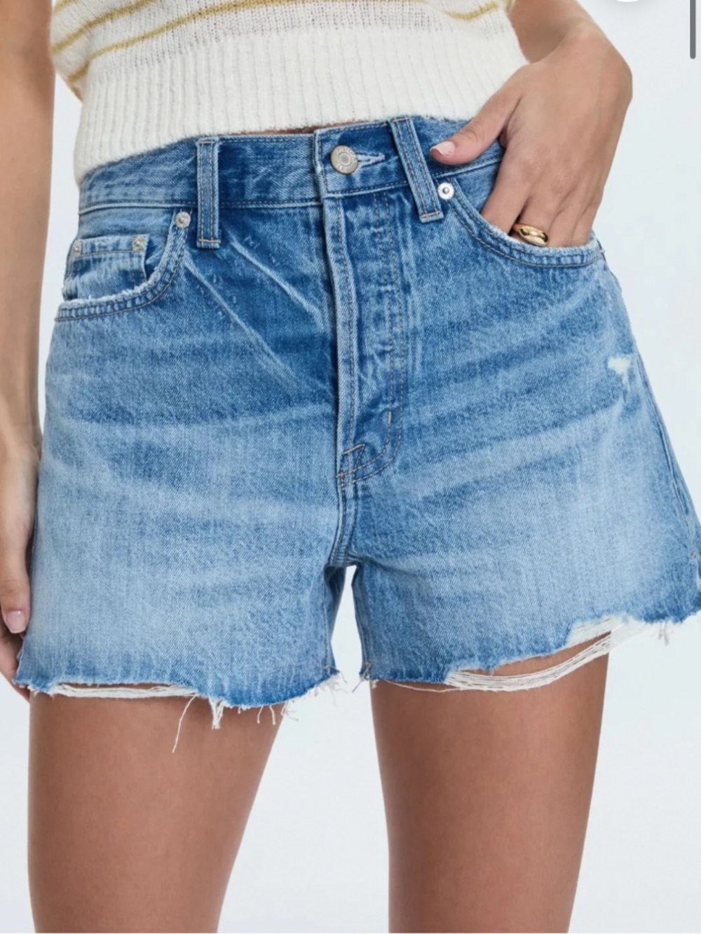 Pistola Nova Short in Abroad Vintage